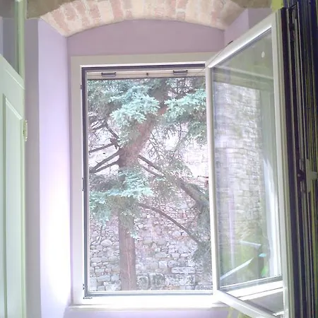 Alla Maison Di Alessia Bed and Breakfast *